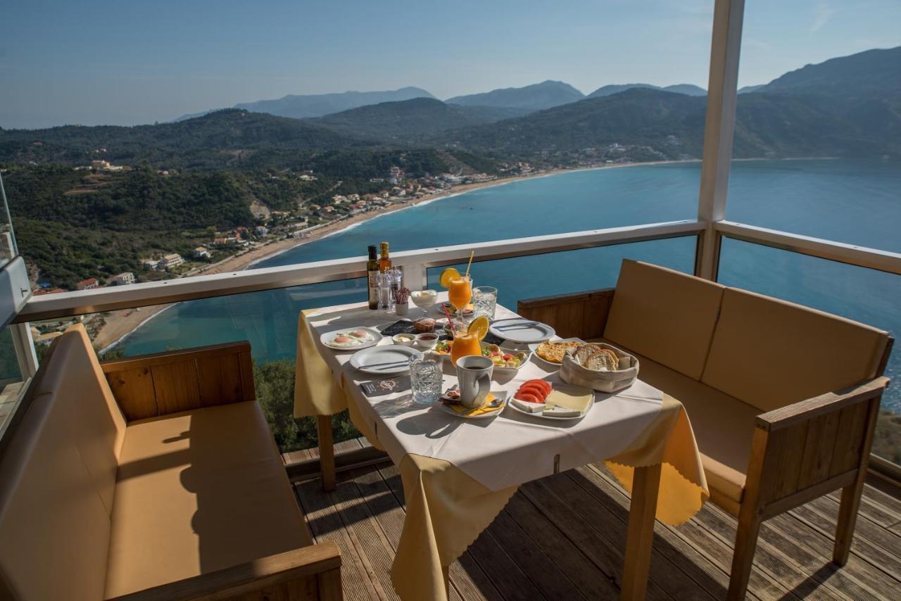 Bed and Breakfast Porto Timoni Afión Exterior foto